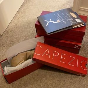 NWB Capezio Jazz Shoes